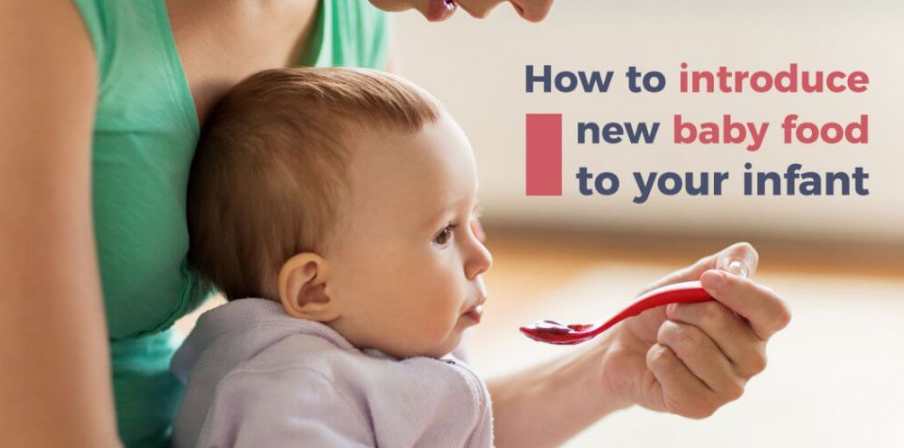 Cara Memperkenalkan Makanan Kepada Bayi Tanpa Rewel
