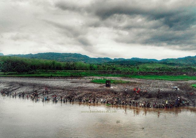 Agenda Perawatan Bendungan Sungai Sampean Baru Bondowoso